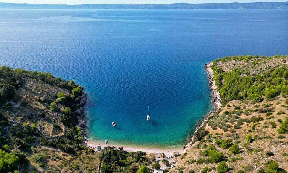 Picture 4 for Activity Makarska: Golden Horn Beach, Bol Town and Secluded Bays Trip