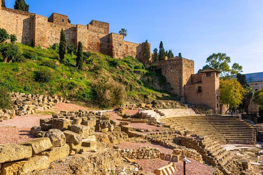 Picture 1 for Activity Malaga: Alcazaba and Roman Theatre Private Tour With Tickets