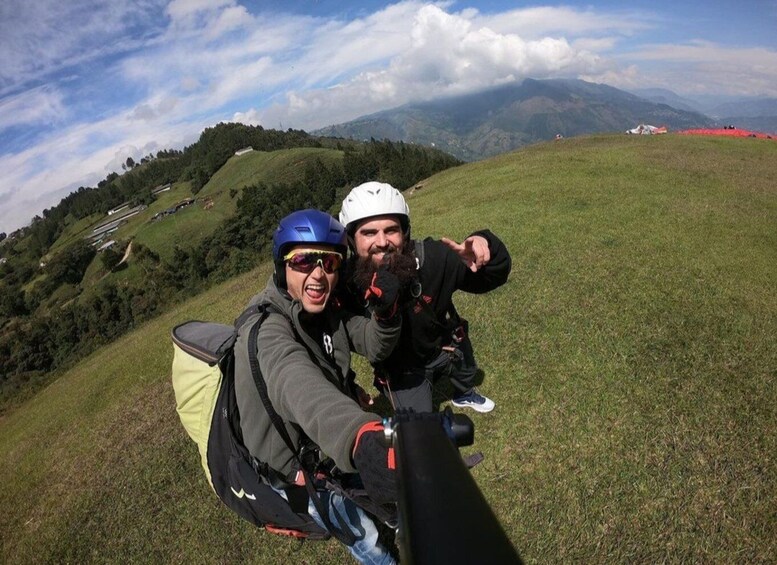 Picture 13 for Activity Paragliding Medellin with Transportation and free Videos