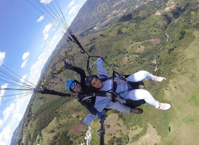 Picture 10 for Activity Paragliding Medellin with Transportation and free Videos