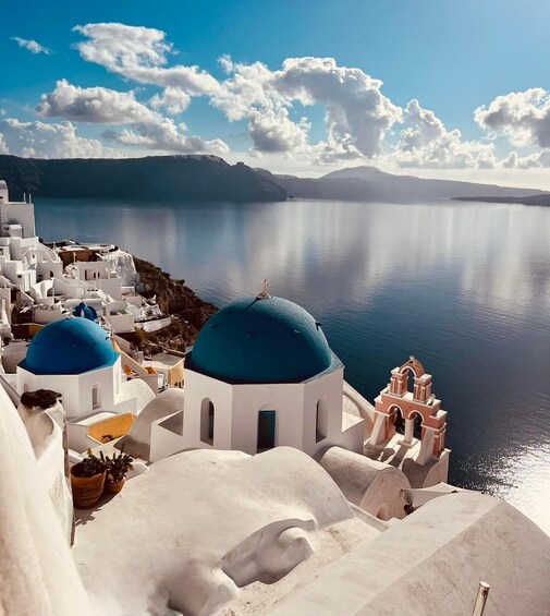 Santorini: Private Sightseeing Tour by Local