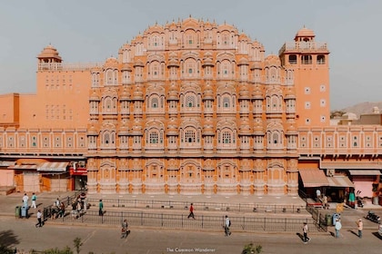 Tur Segitiga Emas 5 Hari