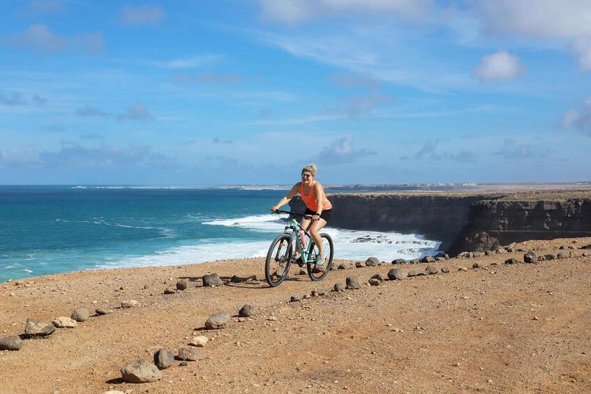 Picture 3 for Activity El Cotillo : Bike tours