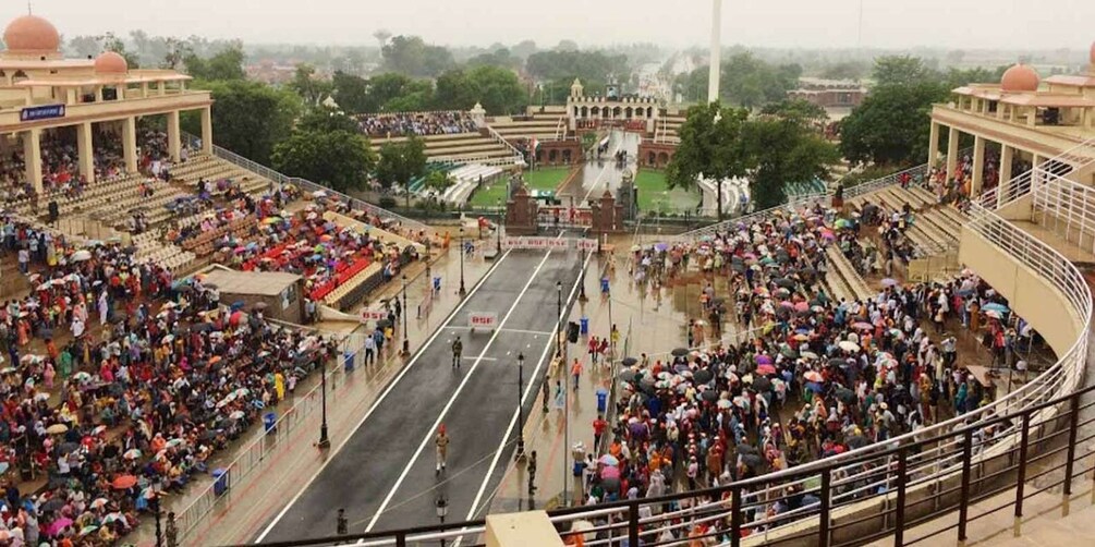 Picture 1 for Activity From Amritsar: Private Day Trip with Wagah Border Ceremony