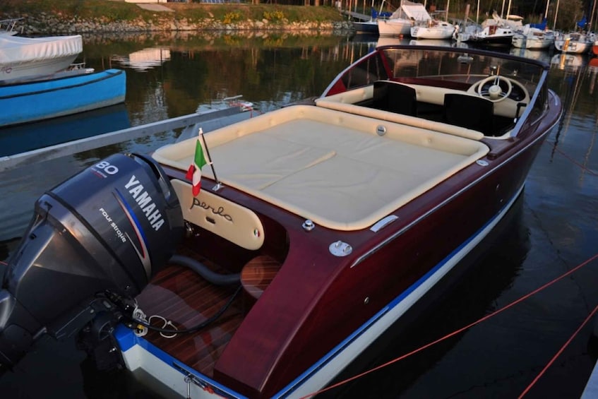 Picture 2 for Activity Sunset Boat Ride at Lake Trasimeno with Aperitif or Dinner