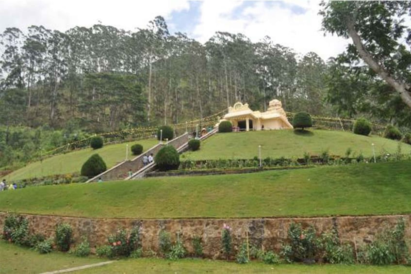 Picture 3 for Activity Day Tour from Kandy to Nuwara Eliya and Ramboda Waterfall