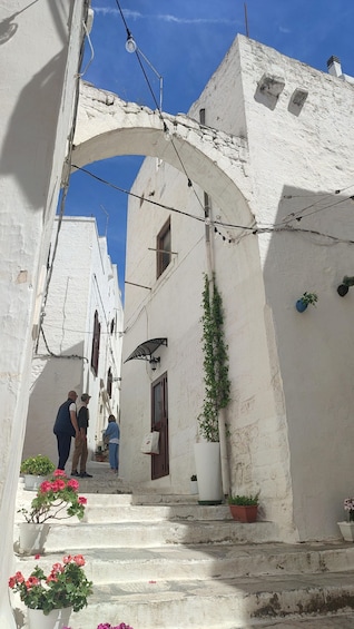 Picture 7 for Activity Ostuni the history of white