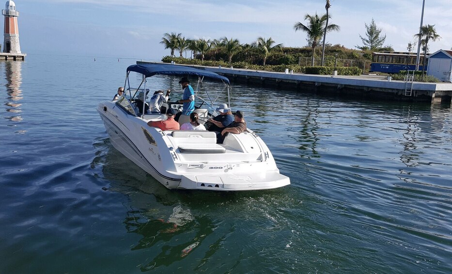 Picture 9 for Activity George Town: North Sound Lagoon Boat Tour with Snorkeling