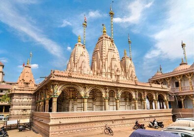 Rutas Espirituales de Ahmedabad (2 Horas de Visita Guiada)