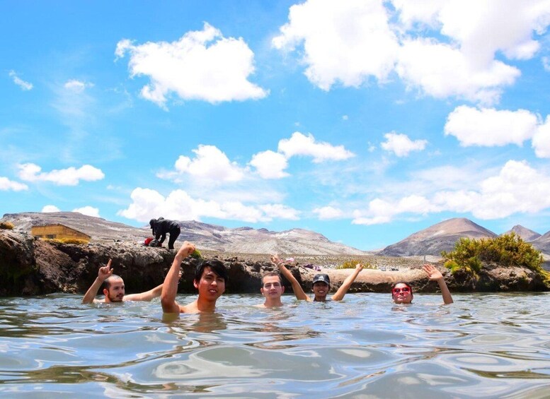 Picture 4 for Activity Excursión to Salinas and Yanaorco lagoons + Lojen hot spring