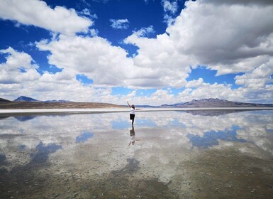 Excursión to Salinas and Yanaorco lagoons + Lojen hot spring