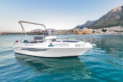 Boat rental without driver in Castellammare del Golfo