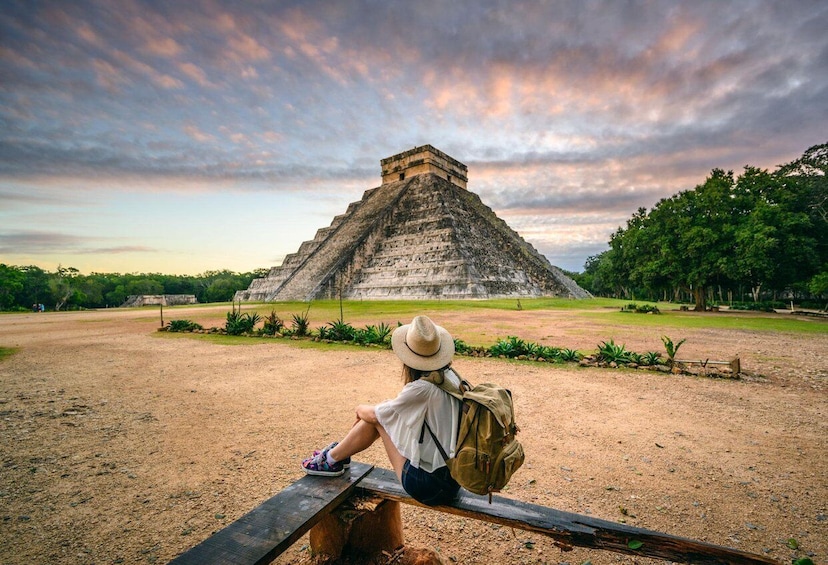 Picture 1 for Activity Tour Chichen itza, Cenote & Izamal