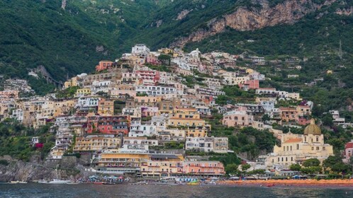 Positano: Amalfi Coast Group Guided Boat Tour with Prosecco