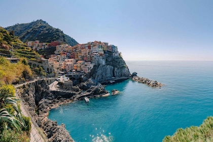 From La Spezia: Cinque Terre Boat Tour with Soft Drinks