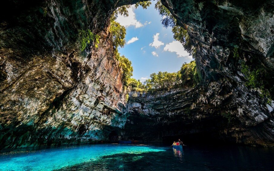 Picture 1 for Activity Kefalonia Highlights Robola Winery, Melissani & Fiscardo