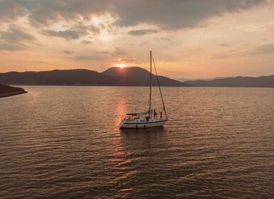 Valle de Bravo: Velero