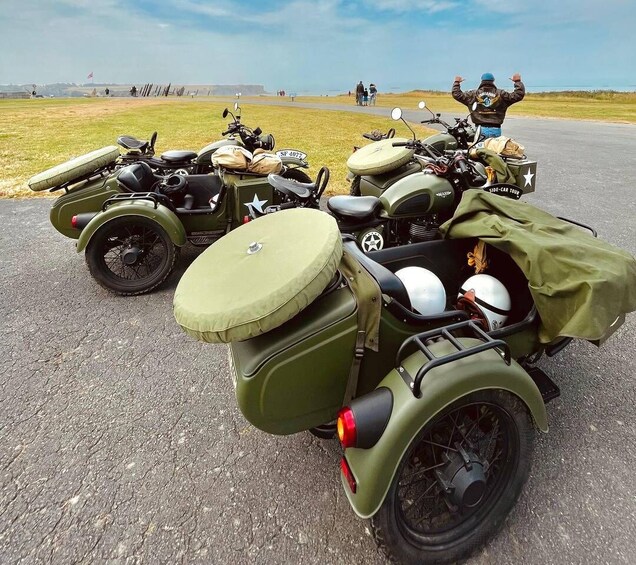 Picture 2 for Activity Bayeux: 2-hour tour of the D-Day beaches, by vintage sidecar