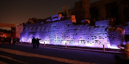 Luxor: Karnak Ton- und Lichtshow mit Abendessen, Felucca