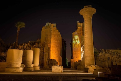 Luxor: Karnak Sound & Light Show with Dinner and Felucca
