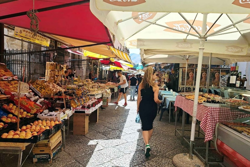 Picture 9 for Activity Palermo: Walking Tour of Historic Markets and Monuments