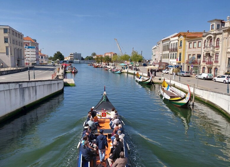 Aveiro: Stories, Canals, and Azulejos Guided Walking Tour