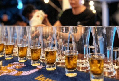 Singe fou Phnom Penh Pub Crawl