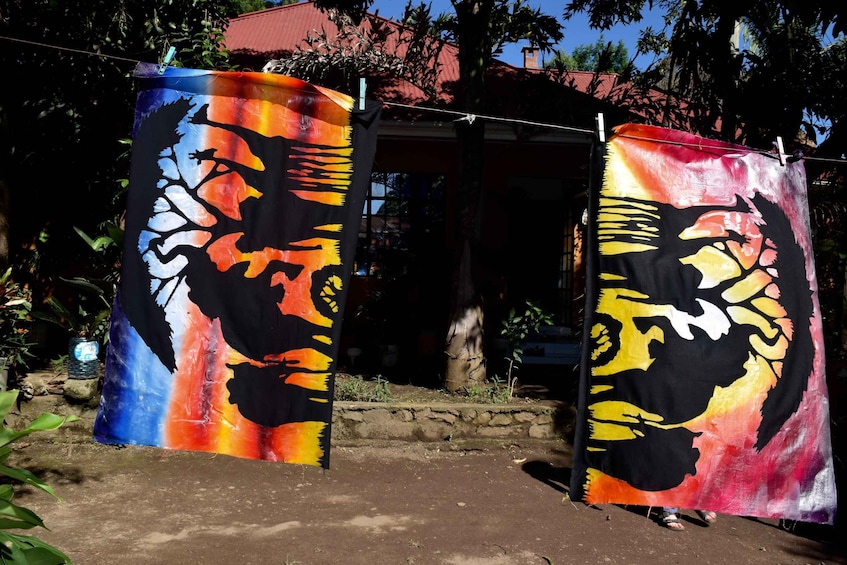 Picture 14 for Activity Arusha: Wax Painting Lesson