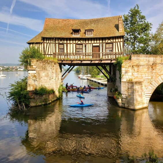 Picture 7 for Activity Bike tour from Vernon to Giverny with local guide