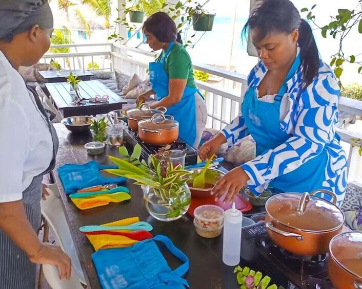 Picture 4 for Activity "Bahamian Cooking Class"