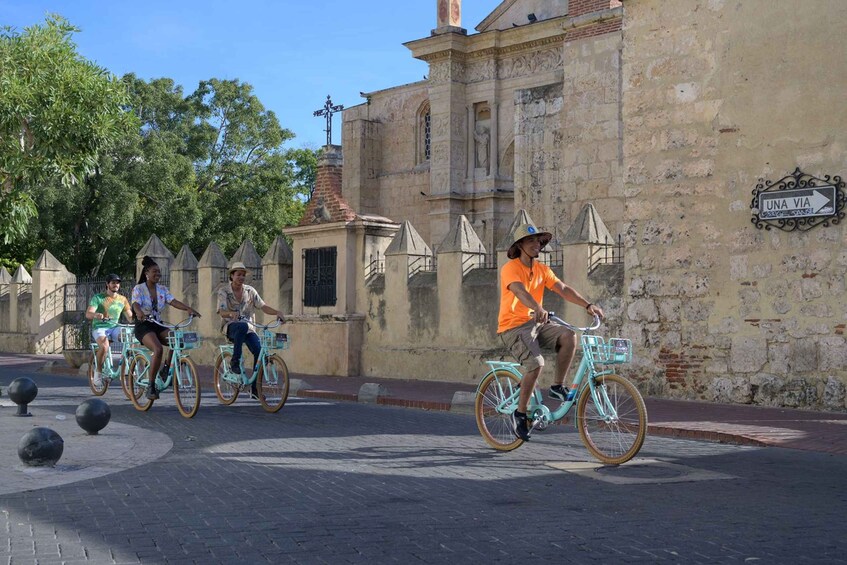 Picture 3 for Activity Santo Domingo: Ciudad Colonial Neighborhood Guided Bike Tour