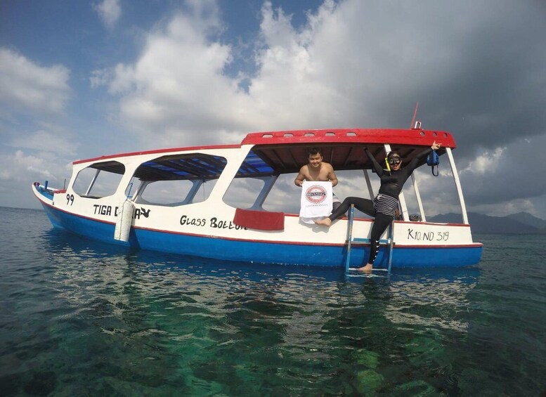 Picture 30 for Activity Gili Air/Trawangan: Glass-Bottom Boat Tour with Snorkeling