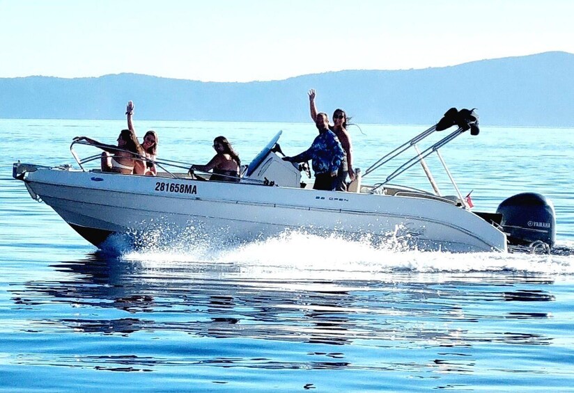 Picture 14 for Activity Golden Horn beach, Bol town, beach Vala Hrvaska restaurant