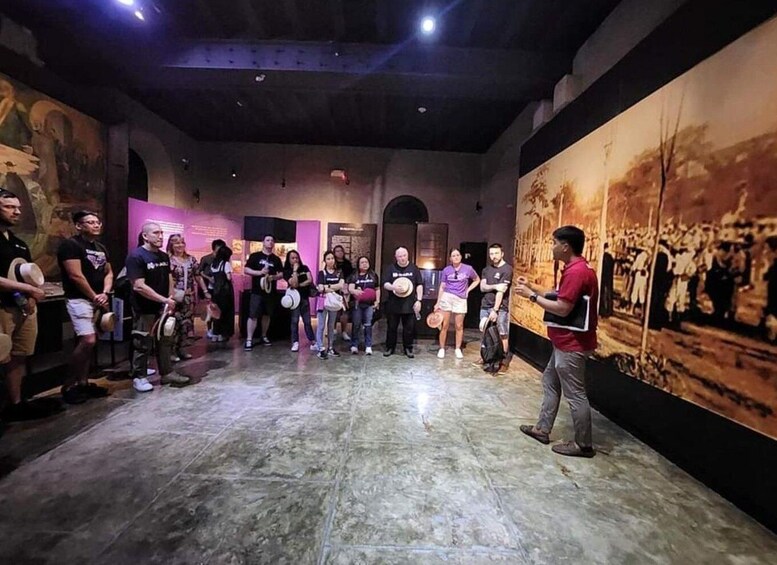 Manila: Intramuros Historical Walk Tour