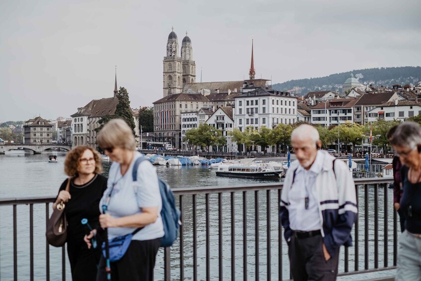 Picture 14 for Activity Zurich: Open Top Bus Sightseeing Tour with Optional Cruise