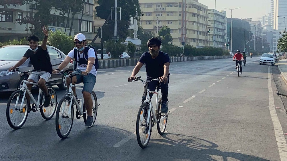 Picture 1 for Activity Mumbai: Early Morning Bicycle Tour