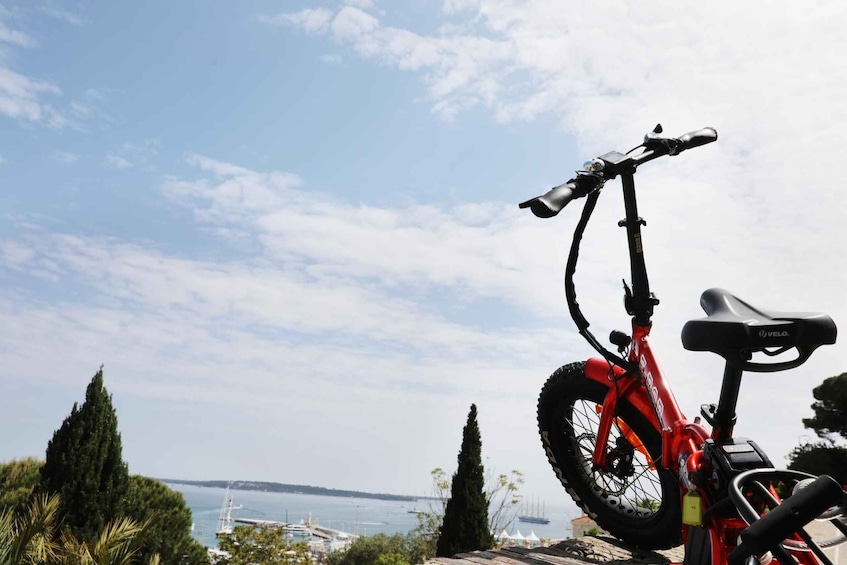 Picture 2 for Activity Cannes: rent an E-bike to visit the city