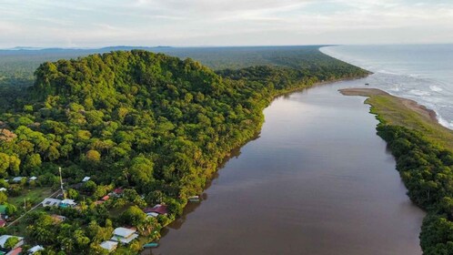 Tortuguero: Tour in the Tortuguero hill (dormant volcano)