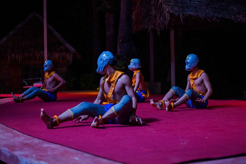 Picture 4 for Activity Siem Reap: Restaurant Meal with Apsara Dance Performance