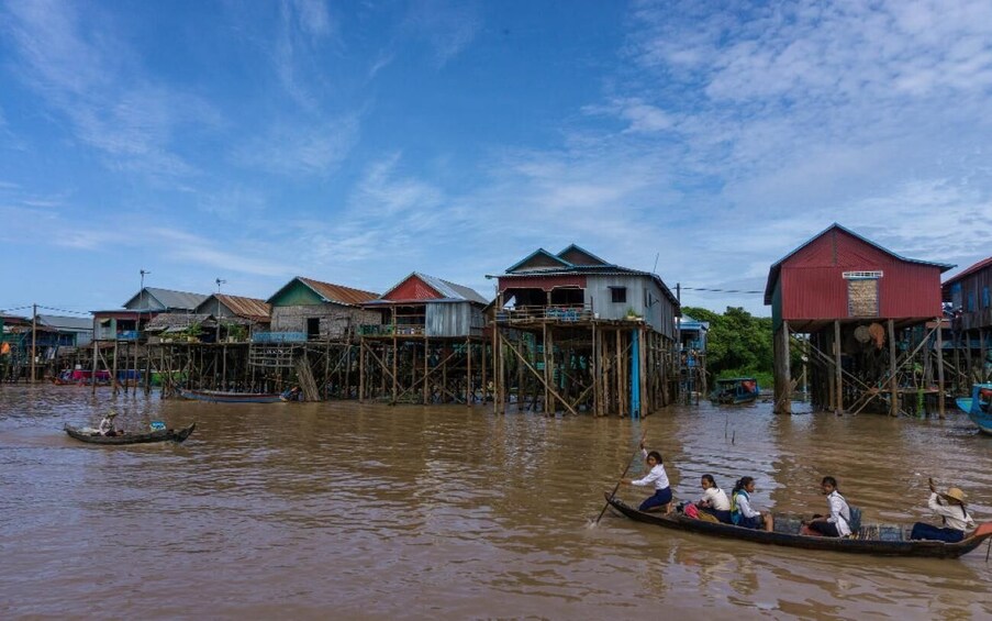 Picture 5 for Activity Floating Village Tour