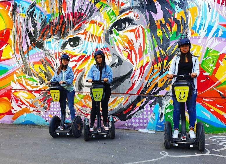 Paris: Guided Street Art Segway Tour in the 13th District