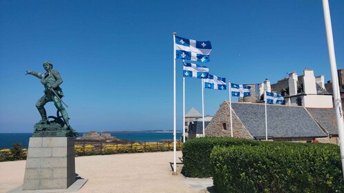 Saint-Malo: Private Guided Tour of the Historic Walled City