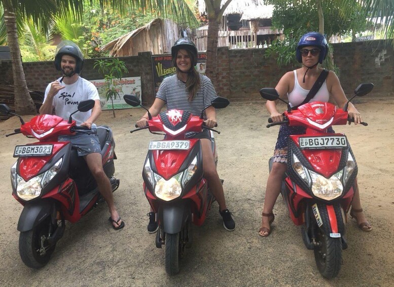 Exploration, Safari, & Guided Scooter Tour in Arugambay