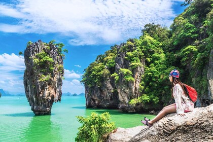 Krabi : Excursion d’une journée privée à l’île James Bond et Koh Panyi