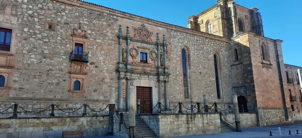 Picture 3 for Activity Salamanca: University and Colleges Walking Tour (Private)