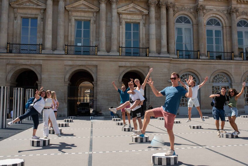 Picture 3 for Activity The Best of Paris: Small Group Bike Tour like a Local