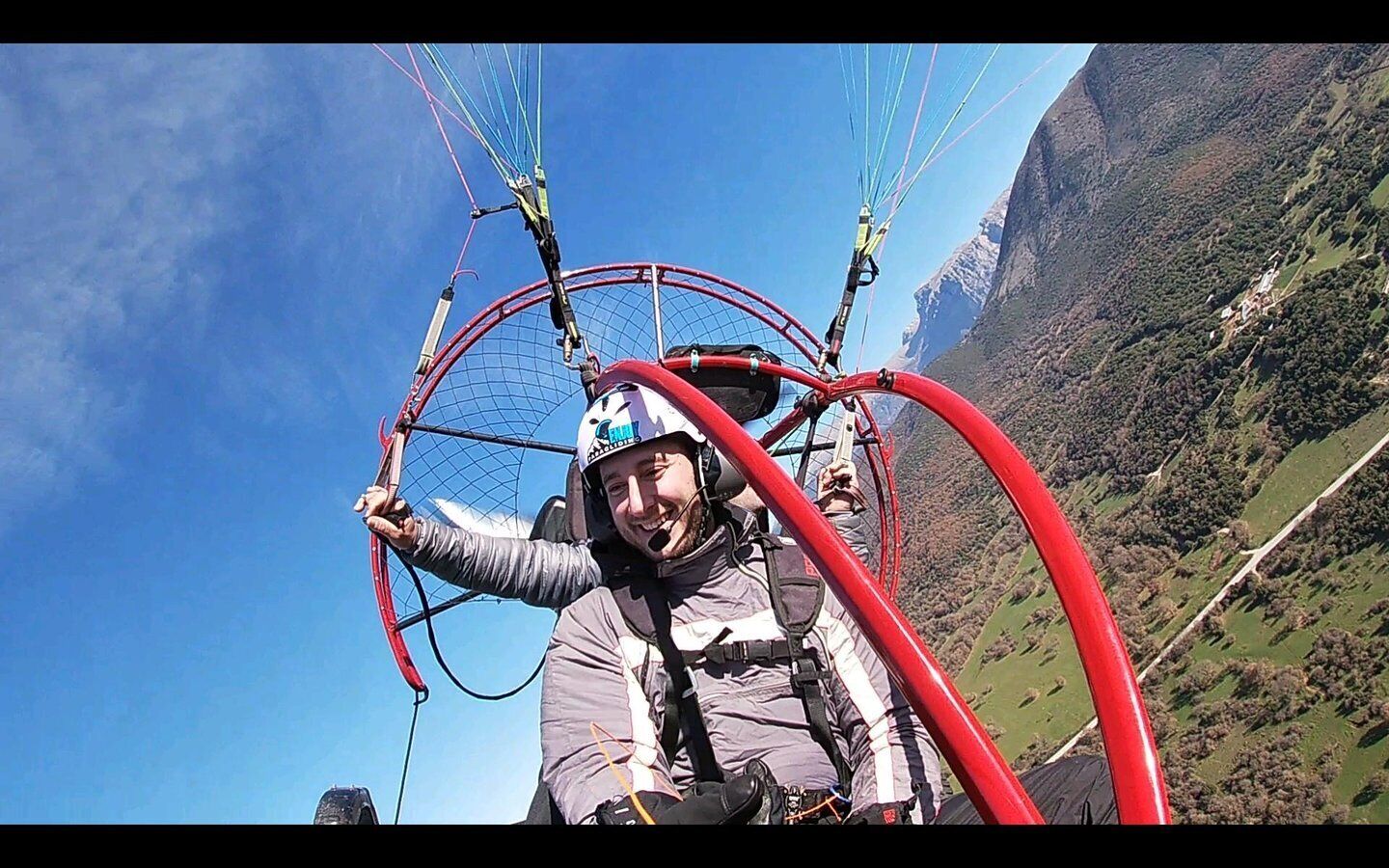 Tandem flight with paramotor from above ioannina zagori