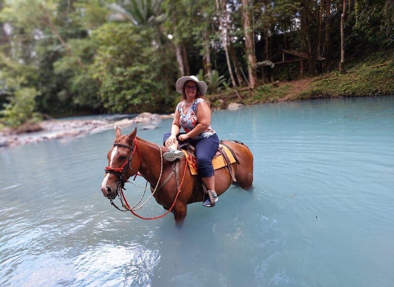 Picture 4 for Activity Horseback Riding Rio Celeste