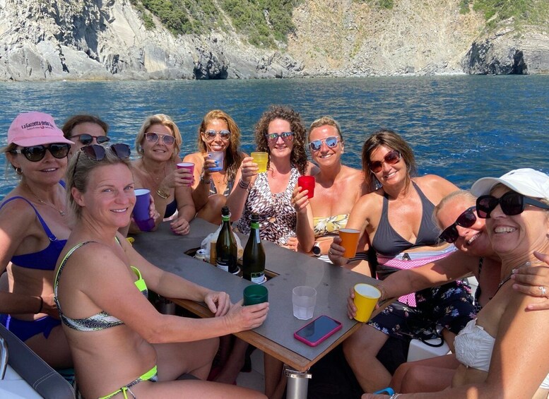 Picture 9 for Activity From La Spezia: Private Portofino Cruise w/ Lunch and Drinks