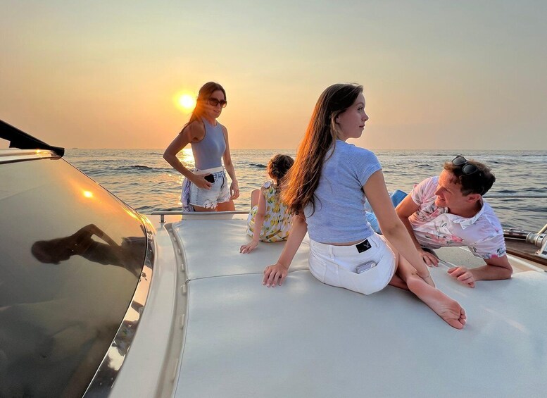 Picture 15 for Activity Sorrento: Private Sunset Boat Tour with Music and Aperitif